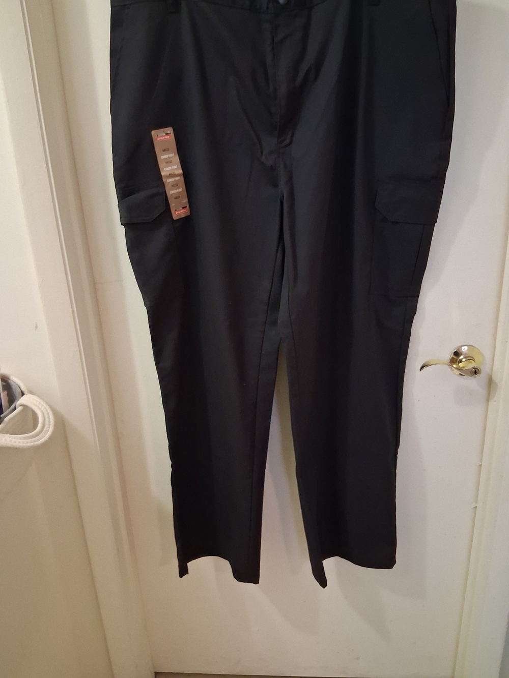 Dickies FLEX Men’s Relaxed Fit Cargo Pants Black 44W Twill Cotton Blend - Picture 3 of 4